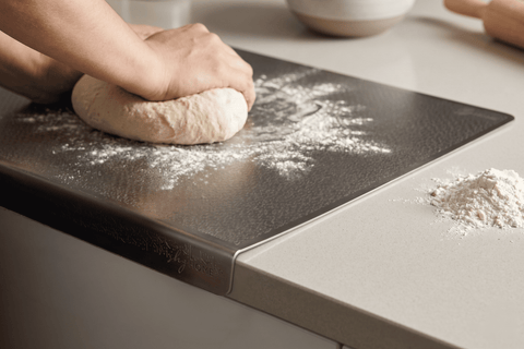 SHG HOME  Paslanmaz Çelik Mutfak Tezgahı ve Hamur Açma 50x60cm –1.5 mm Kalınlık, Kaymaz ve Desenli